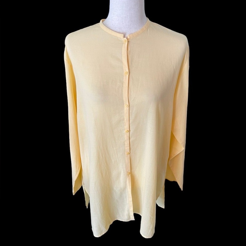 Eileen Fisher - Medium - 100% Cotton Button Up Blouse